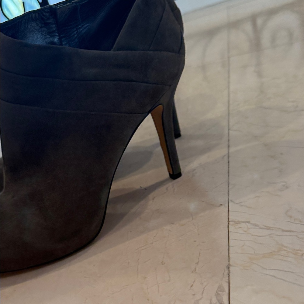 Via Spiga Dark Gray Heeled Boots - Picture 5 of 10